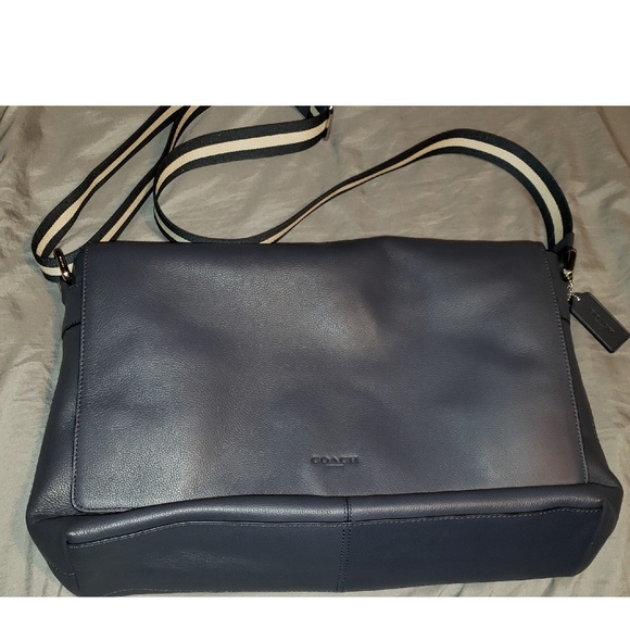 COACH messenger bag - Picture 2 of 6